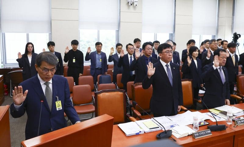 선관위 국조 불출석, '국민 무시' 여야 질타