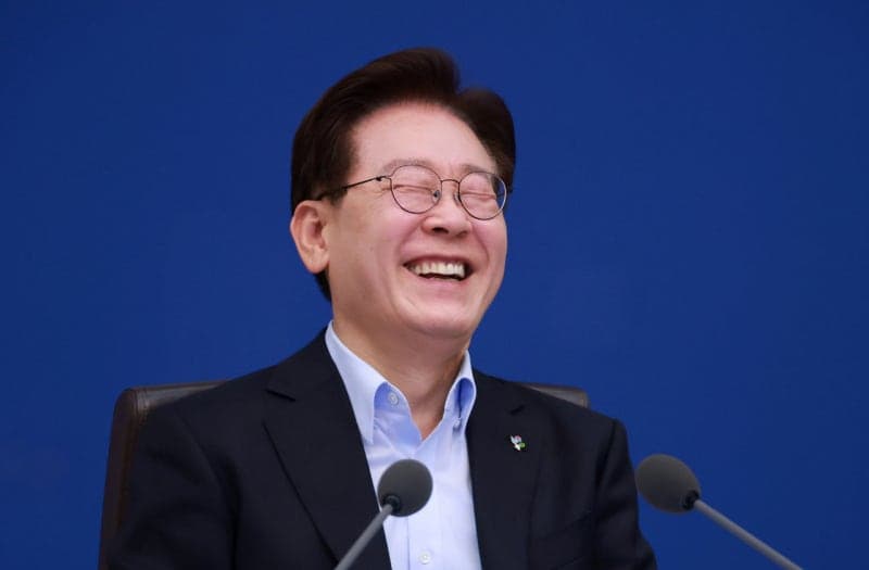 이 대통령, 오늘 靑서 주한외교단과 K-BBQ·치맥 만찬…“국정 2년차 ‘실용외교’ 방향 제시”