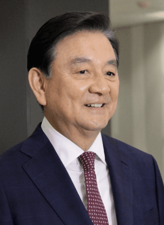 홍석현 중앙홀딩스 회장, BGF 이어 BGF리테일 지분도 매각