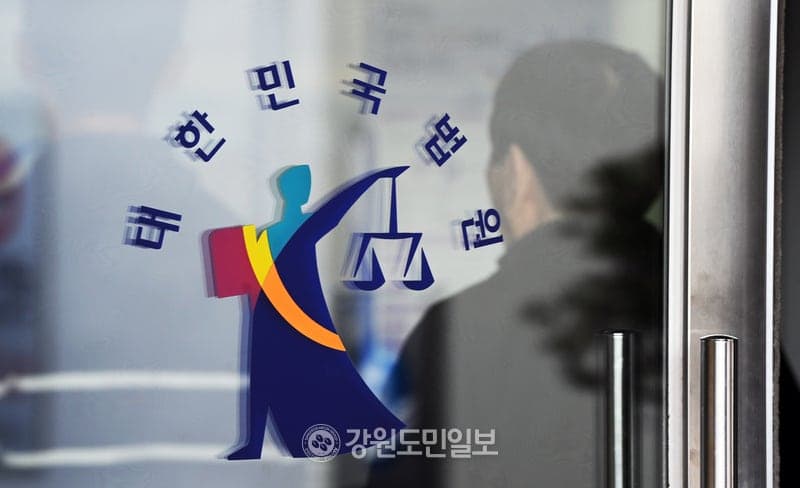 검찰, '36주 낙태' 병원장 2심서 징역 6년 구형…'살인 혐의' 1심 형량 동일