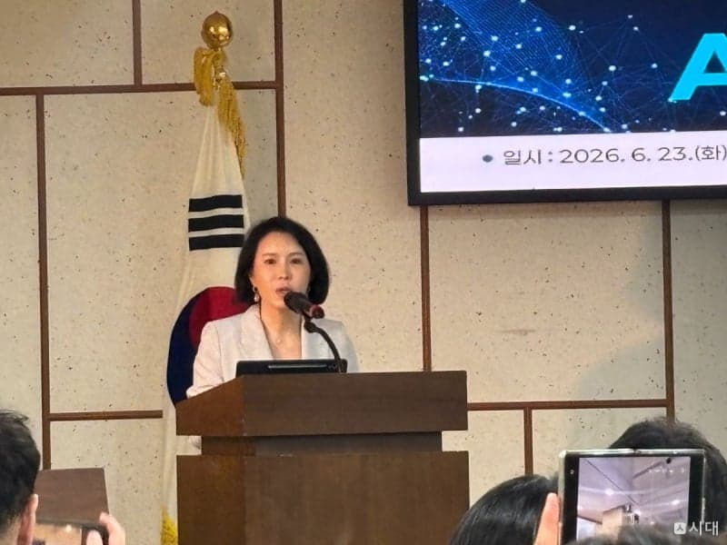 AI 확산하는 금융권, "사전 승인에서 상시 검증으로 전환해야"