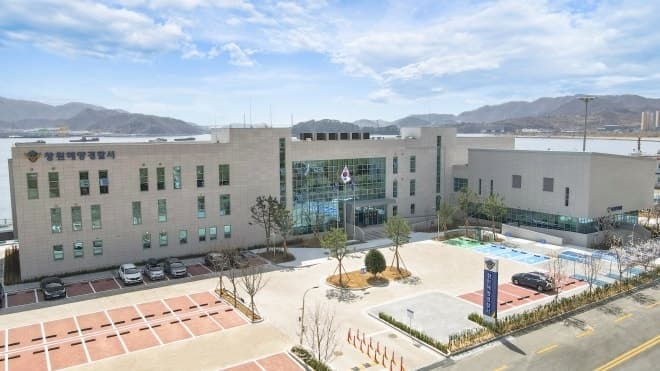 창원해경 징계위원, 여직원에 "낼 모레면 할머니" 모욕 혐의 경찰 수사