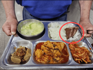 “밥 위에 케이크?” 노숙인 도운 신부에게 쏟아진 ‘무지성 악플’ 공분