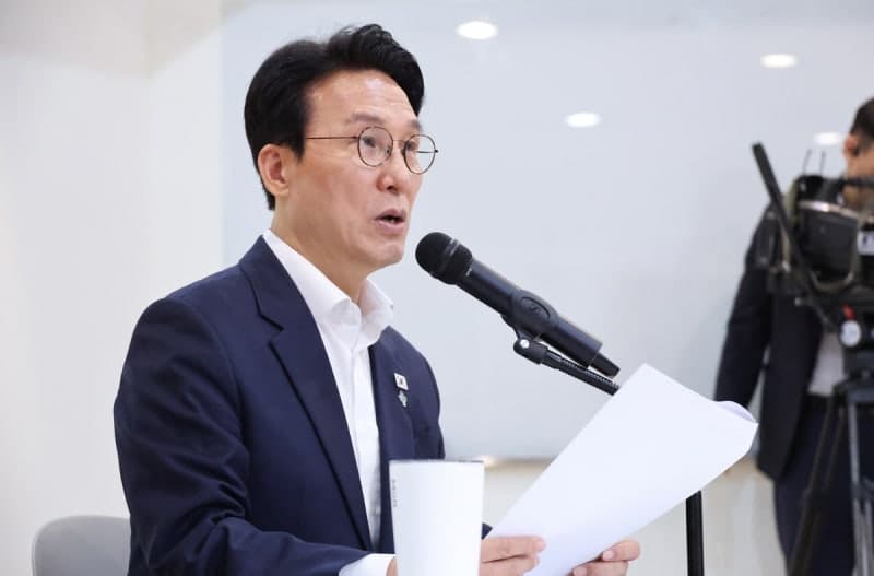 정청래 "보완수사권 티끌마저 없애야"…李대통령 '검사 출신' 민정수석 정면 돌파