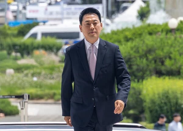 정청래 연임 도전 공식화, 민주당 당권 경쟁 격화