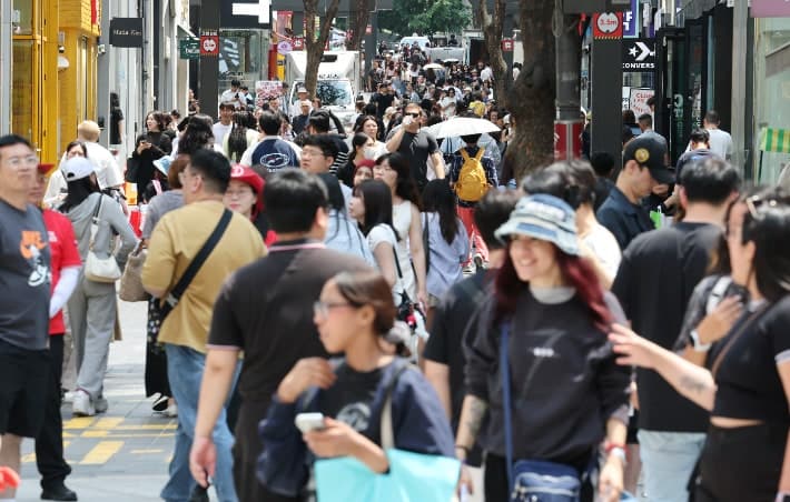 한·중 서비스 무역 협력 협의회 첫 개최…의료관광 활성화·AI 협력 확대 논의