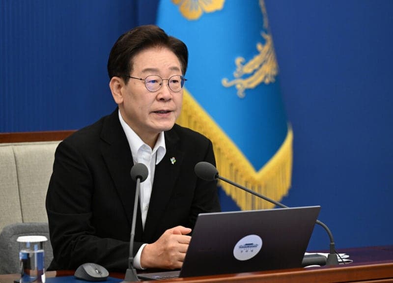 이 대통령 "수도권 일극체제 극복 위해 전략산업 다극화 필수적"…영호남·충청·제주 등 확대