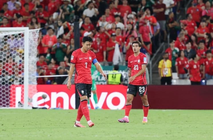 치욕의 '몬테레이 참사', 전술·투지 실종… 남아공에 0-1 충격패 '탈락 위기'