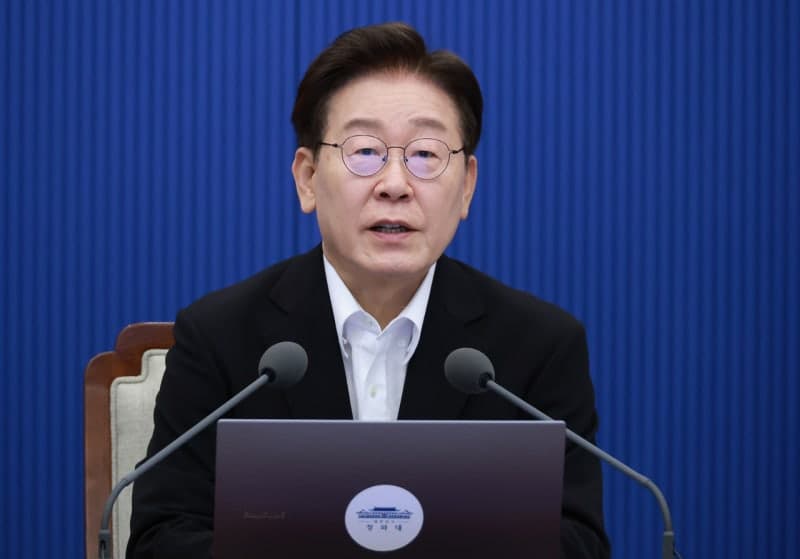 이 대통령, 퇴직연금 "안정성·수익률·전문성 강화 방안 논의 필요" 강조