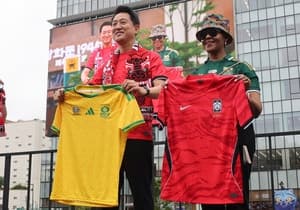 오세훈 "6·25 참전 형제 남아공에 감사"…광화문서 시민과 월드컵 응원