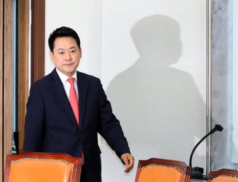 호남 반도체 클러스터, 여야 갈등 심화