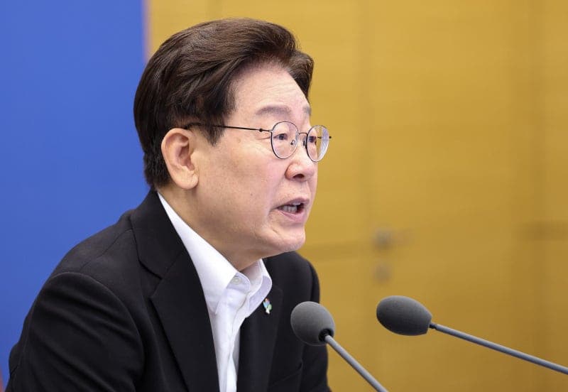 이 대통령 "전략산업 다극화 필수적" 영남·충청·강원·제주·호남에 대규모 투자 확대
