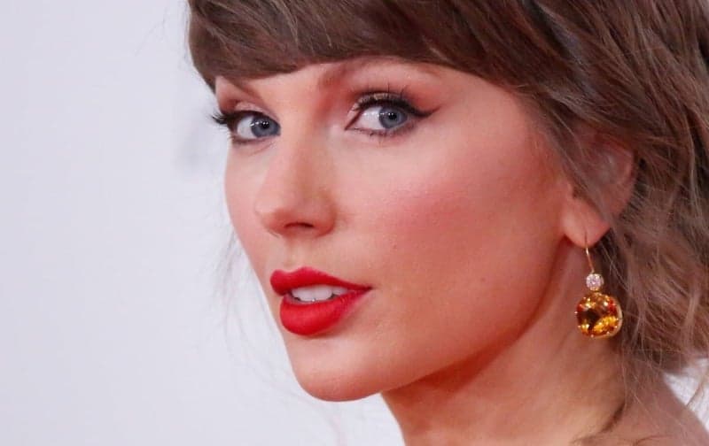 NYT "테일러 스위프트, 내달 3일 뉴욕서 결혼…도로통제 신청 접수돼"