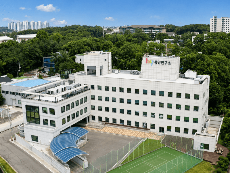 hy, 중앙연구소 출범 50주년 맞아 13년 만에 국제학술심포지엄 개최…"프로바이오틱스, '장' 넘어 온몸에 건강 전파"