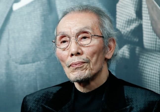 '깐부 할아버지' 오영수, 강제추행 혐의 3년 7개월 만에 '무죄 확정'