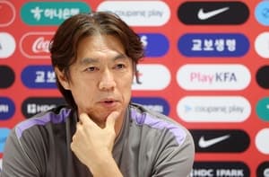홍명보 감독 연봉 38억원?…"마지막 봉사라더니" 클린스만 넘고 日 모리야스 2배 넘어