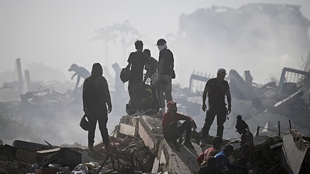 베네수엘라 강진 사망자 920명·부상자 3,360명, 정유소 멈추고 항구도 폐쇄…구조 작업 '빨간불'