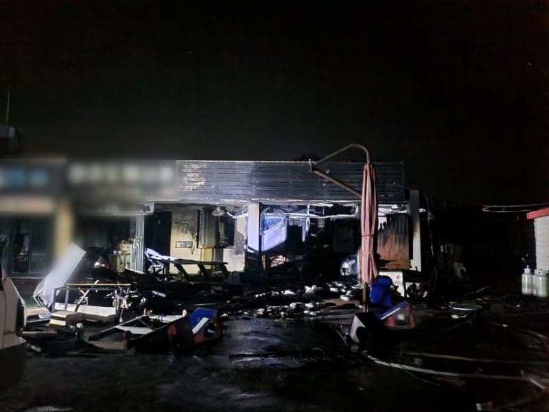 "앞치마 벗고 달려갔다"...소방관 없는 마라도, 주민 의용소방대가 한밤중 식당 화재 진압