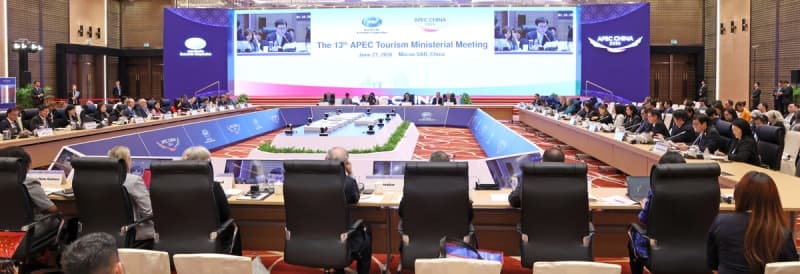 최휘영 장관, APEC 관광장관회의서 '한중 관광의 해' 제안…관광객 유치 밀착 외교