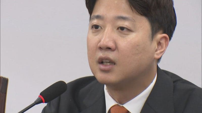 이준석 "현 정권, 반도체로 불장난…결론 정해놓고 기업 팔 비틀어"