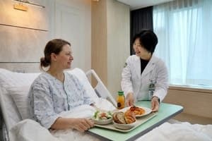 '병원밥도 글로벌 시대' 울산대병원, 외국인·BMT 환자 맞춤형 식사 서비스 도입