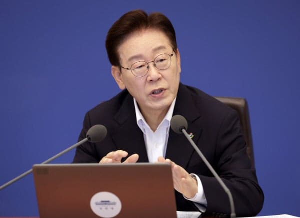 이 대통령, 공공부문 차량 2부제 즉시 해제 지시…“문제 없으면 다 풀자”