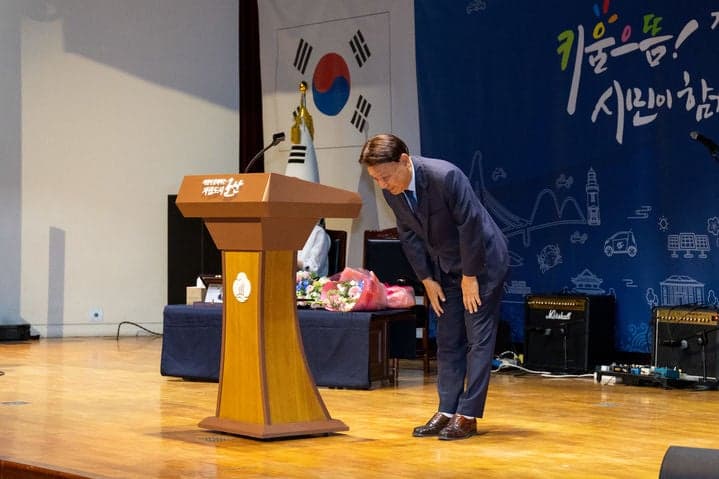 강임준 군산시장 8년 시정 마무리 "전례 없는 위기 극복, 위대한 시민 덕분"