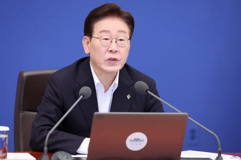 李대통령 "잠자는 카드·멤버십 포인트 수십조"…지역화폐 전환 검토 지시
