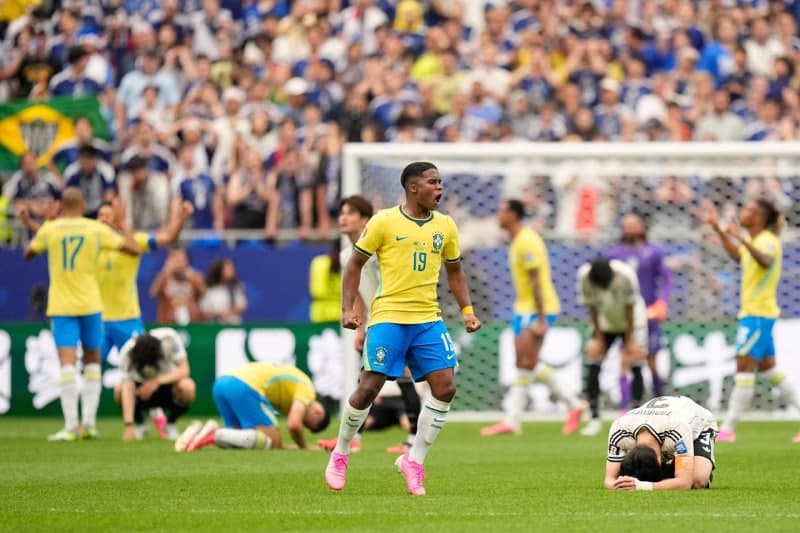 선제골 넣었지만 '마르치넬리 극장골' 브라질, 일본에 2-1 역전승…16강 진출 실패