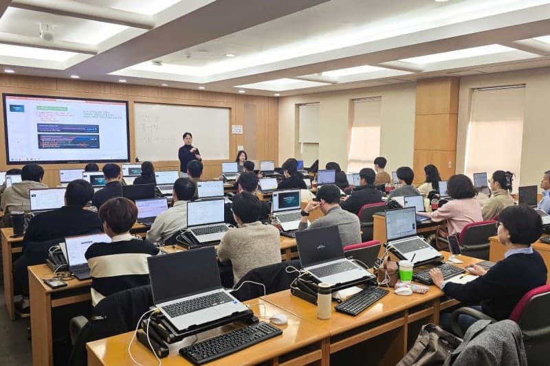 포스코 포항제철소, 현장 주도형 AI 혁신 가속…"효율·품질·안전 모두 잡았다"