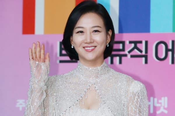 장윤정 친모, '절연' 딸 이름 팔아 투자 사기 의혹…박나래·노홍철 언급도