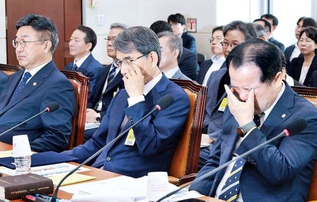 행안부 책임론 공방…윤호중 "송파구청에 물어보라" 국힘과 설전