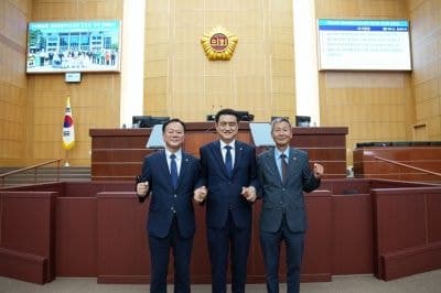 김희수 의원, 제13대 전북자치도의회 전반기 의장 '만장일치' 선출