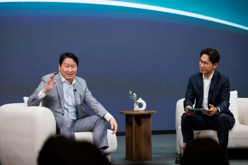 최태원 "AI 시대, 정답보다 좋은 질문이 경쟁력…미래 인재 기준 달라져"