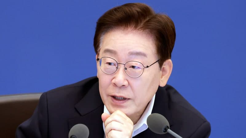 이 대통령, 오늘 문재인 전 대통령과 청와대서 오찬…전대 앞 통합 메시지 주목