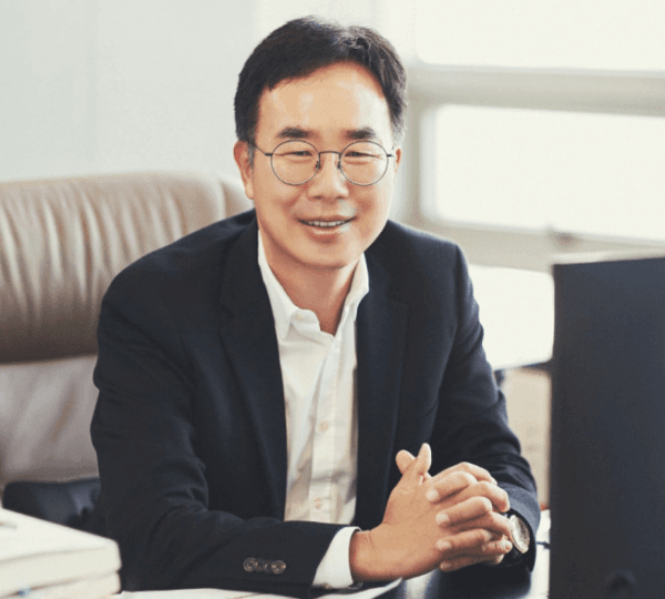 진양곤 HLB그룹 의장, HLB이노베이션 대표 선임…반도체·바이오 직접 챙긴다