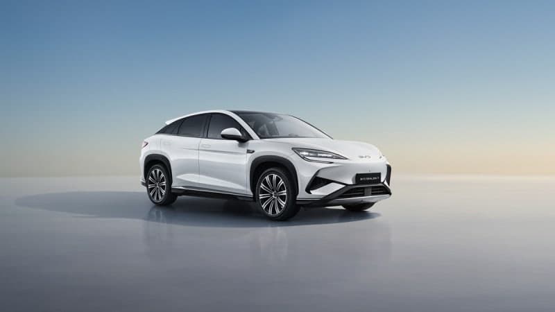 中 BYD 전기차, 오늘부터 구매 보조금 중단…테슬라는 유지