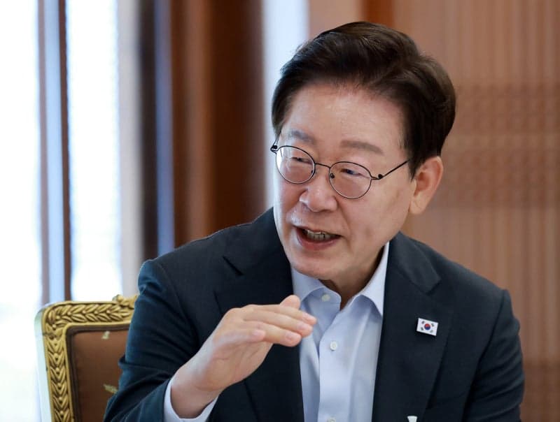李대통령, 손흥민 등 대표팀 위로 "정말 고생 많으셨다" "韓축구 도약 위해 모든 것 다하겠다"