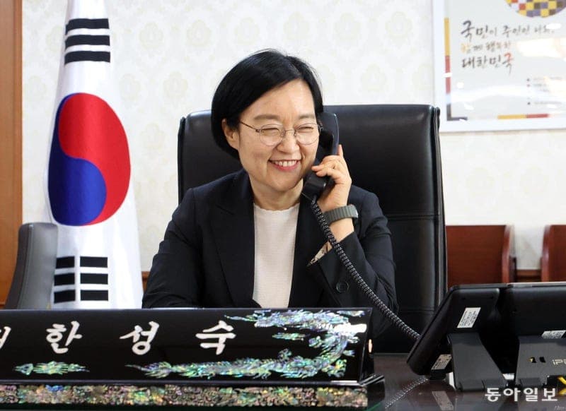 한성숙 총리 "AI 과감한 투자·규제 합리화"…李 메시지 빠르게 실행하는 '실행형 총리' 주목