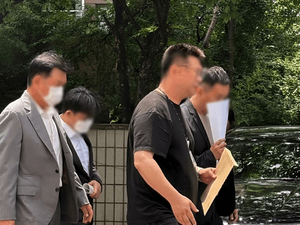 이 대통령 '주가조작 패가망신 1호 사건' 피의자 4명 구속영장 기각…"다툼 여지"