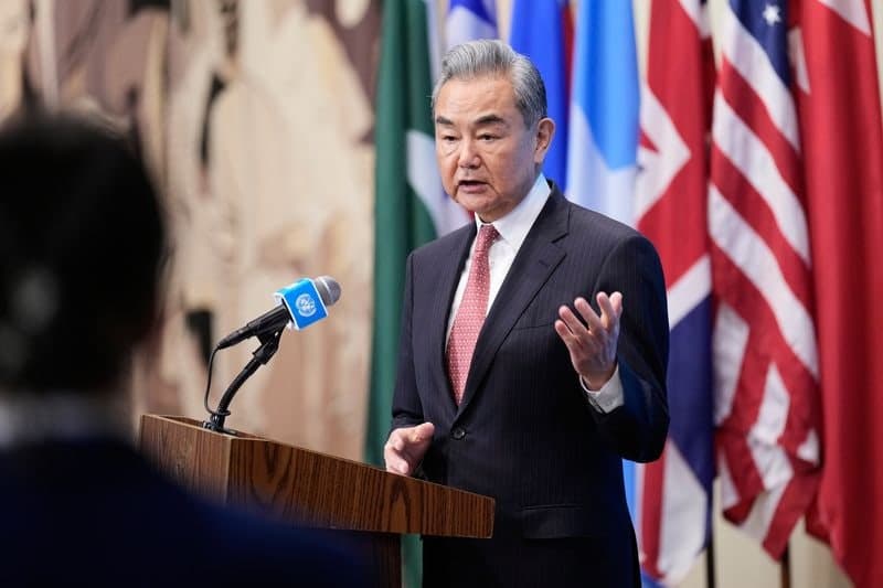 美中 외교수장 통화…中 왕이 "美, 대만문제 신중 또 신중해야" 재차 압박