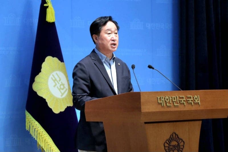 김준혁 "배재고 교장 '스타벅스 가야지' 비겁…학생만 희생" 사퇴 촉구