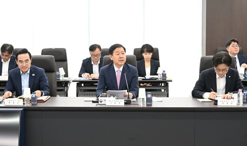 3500억달러 한미 전략투자 컨트롤타워 출범…구윤철 "TOP 원칙에 따라 추진"