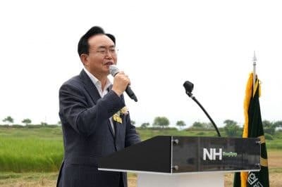 버려지던 영산강 들풀, 가축사료로 재탄생…나주시 축산농가 생산비 절감 기대