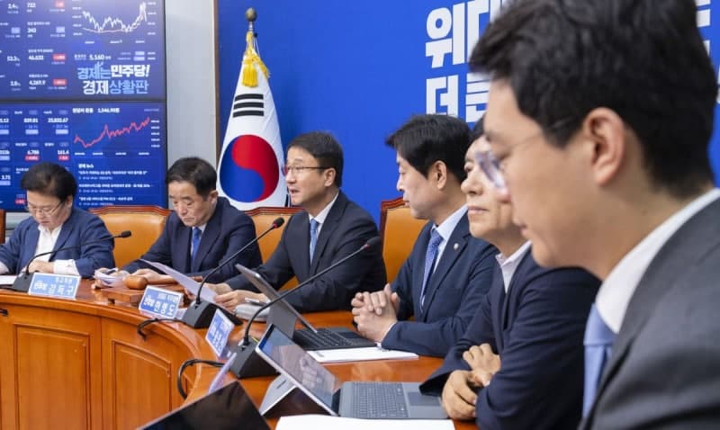 한병도, 5·18 언급하다 눈물 "인간이라면 장난·폄훼 안돼"