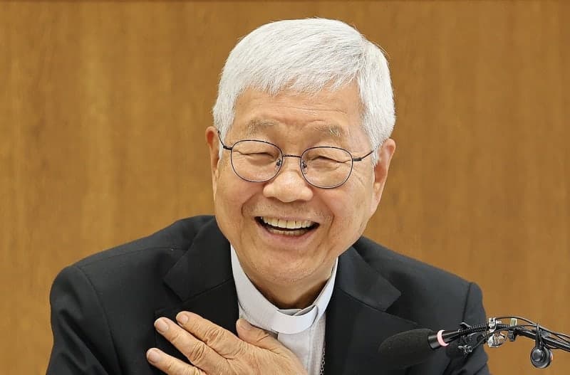 유흥식 추기경 "교황 방북은 북한의 자세에 달려…레오 14세, 한반도 평화 큰 관심"