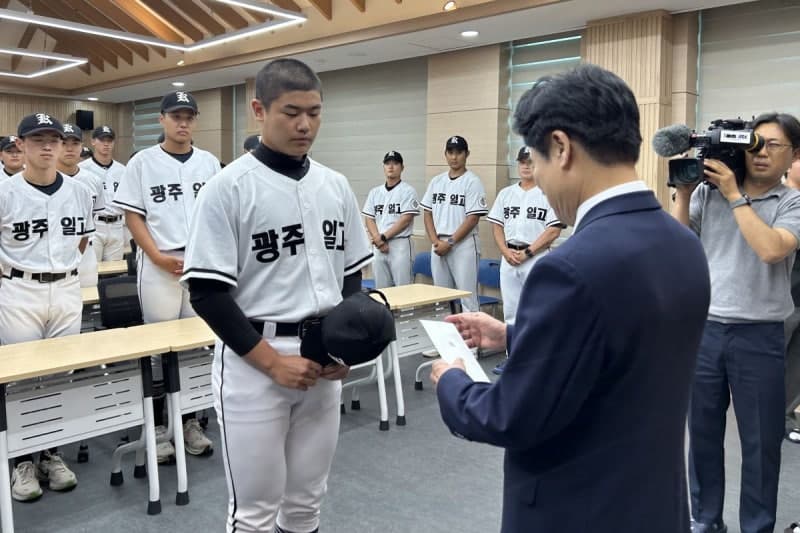 “혐오가 놀이 된 교실”…학교 담장 넘은 혐오 표현, 해외는 강경 대응