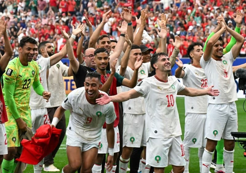 모로코, 캐나다 3-0 완파…아프리카 최초 2회 연속 월드컵 8강 진출 '새 역사'