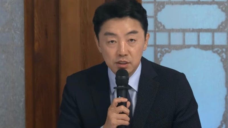 강훈식 "반도체 추가세수, 미래대응기금 신설해 청년·메가프로젝트에 투자"