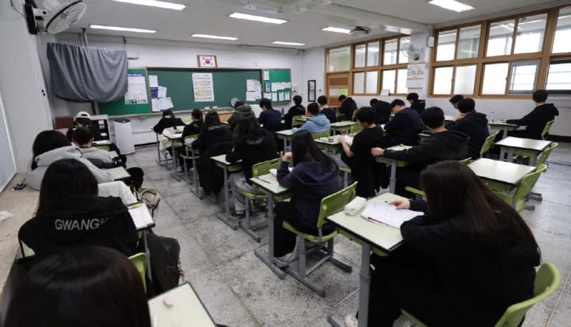 내신 5등급제 첫해, '큰 학교' 인기…300명 이상 일반고 신입생 30%↑